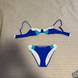 solid & striped Bikini Set